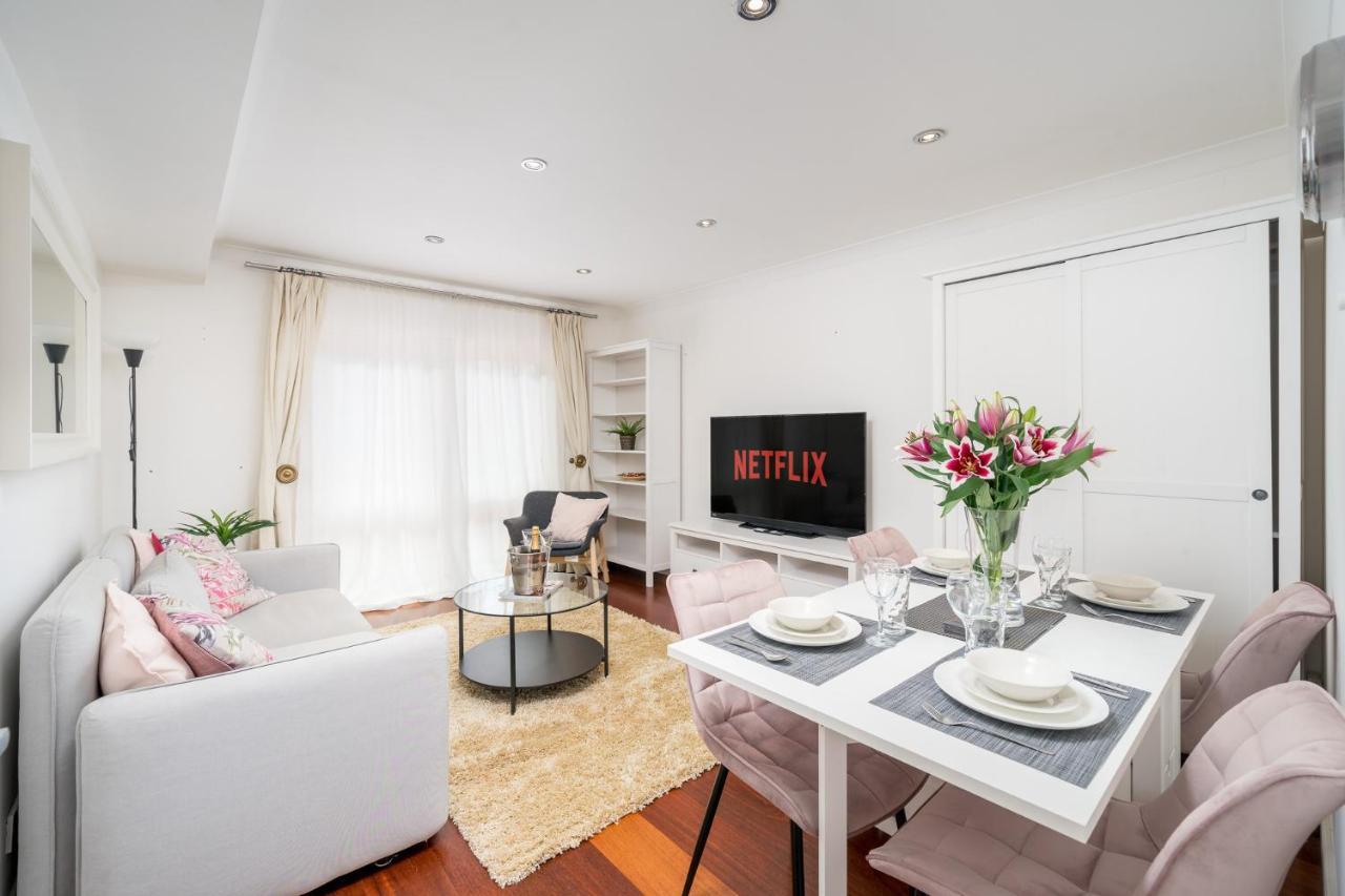 Crossharbour Canary Wharf 2 Bed Duplex Apartment London Exterior photo