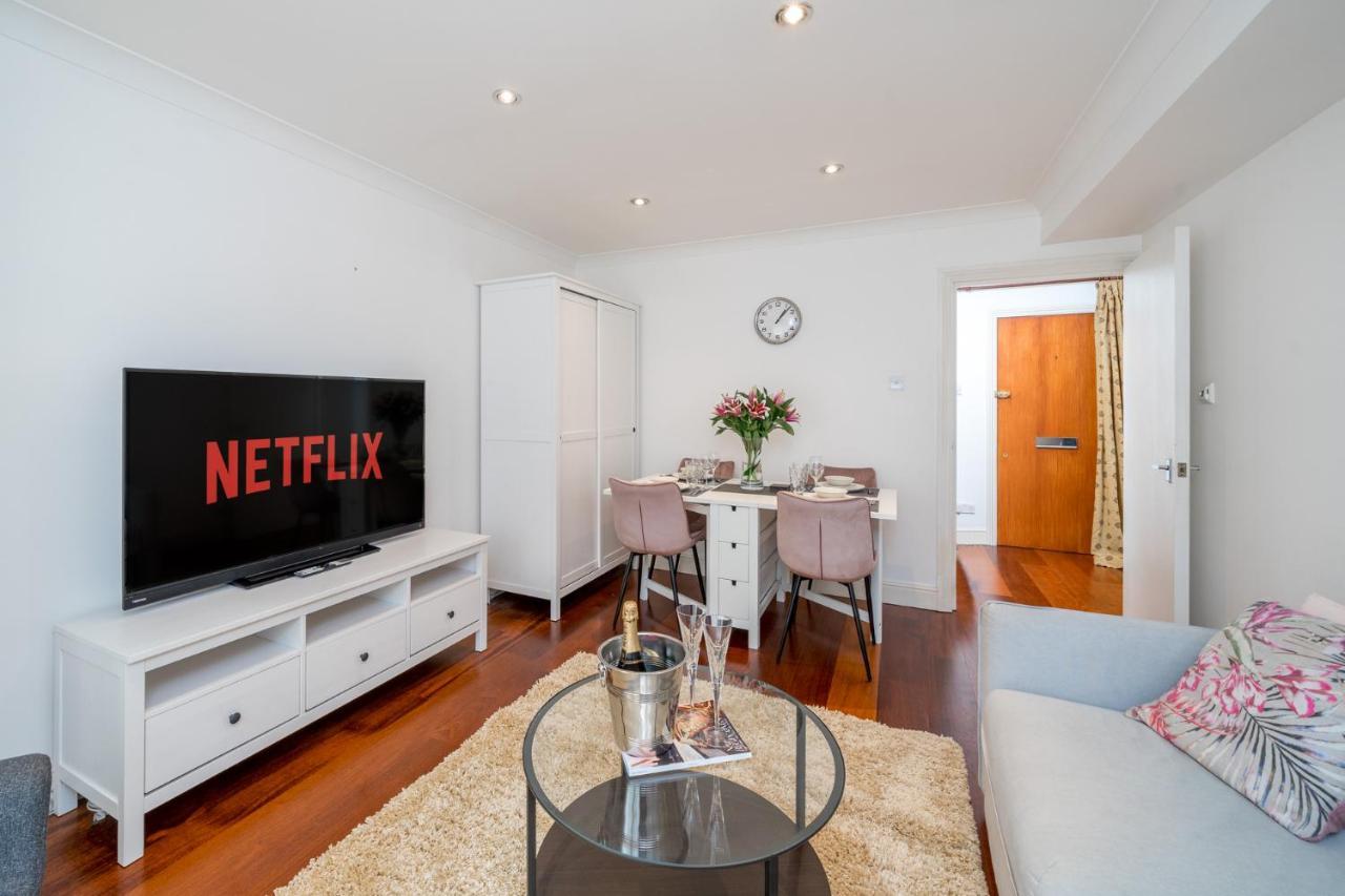 Crossharbour Canary Wharf 2 Bed Duplex Apartment London Exterior photo