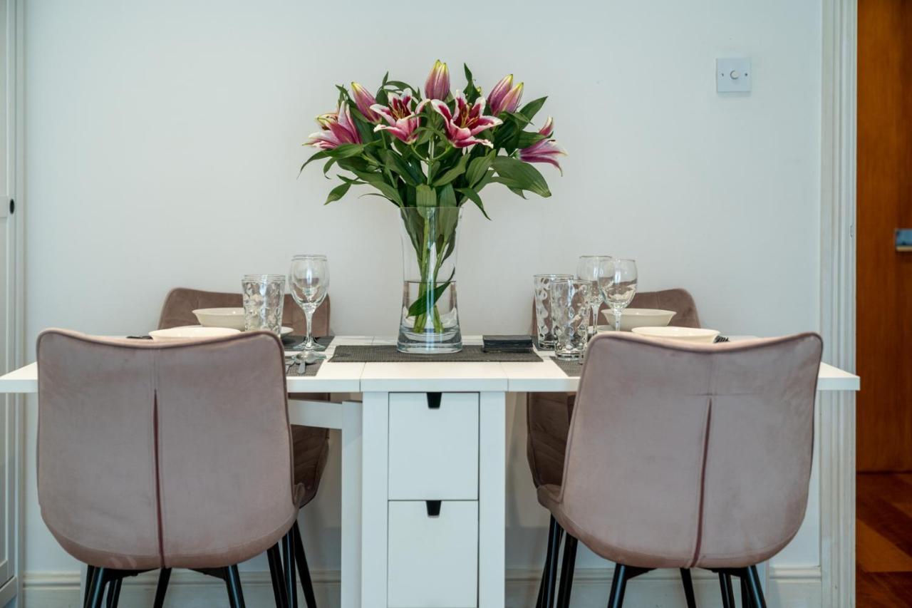 Crossharbour Canary Wharf 2 Bed Duplex Apartment London Exterior photo
